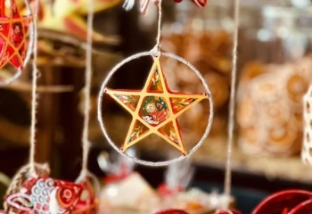 ALTAS tặng quà "đoàn viên" nhân dịp Trung Thu