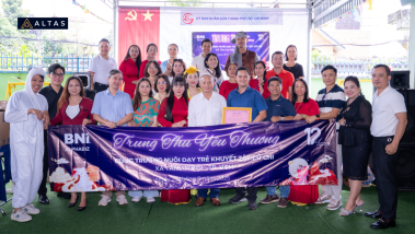 ALTAS x BNI Alpha Biz Mang Trung Thu Đến Với Các Em Khuyết Tật 